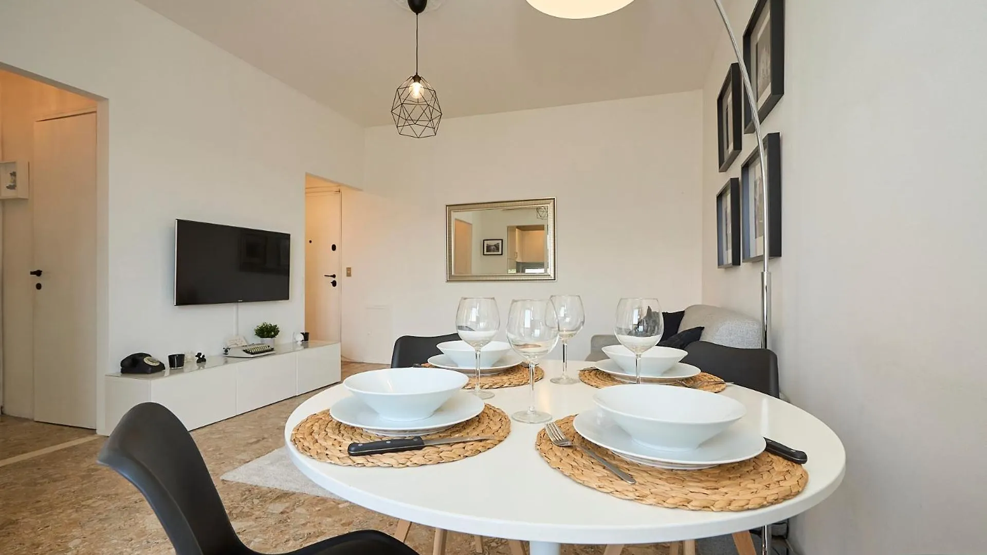 San Siro - Duomo Super Cozy & Close To Subway ميلان