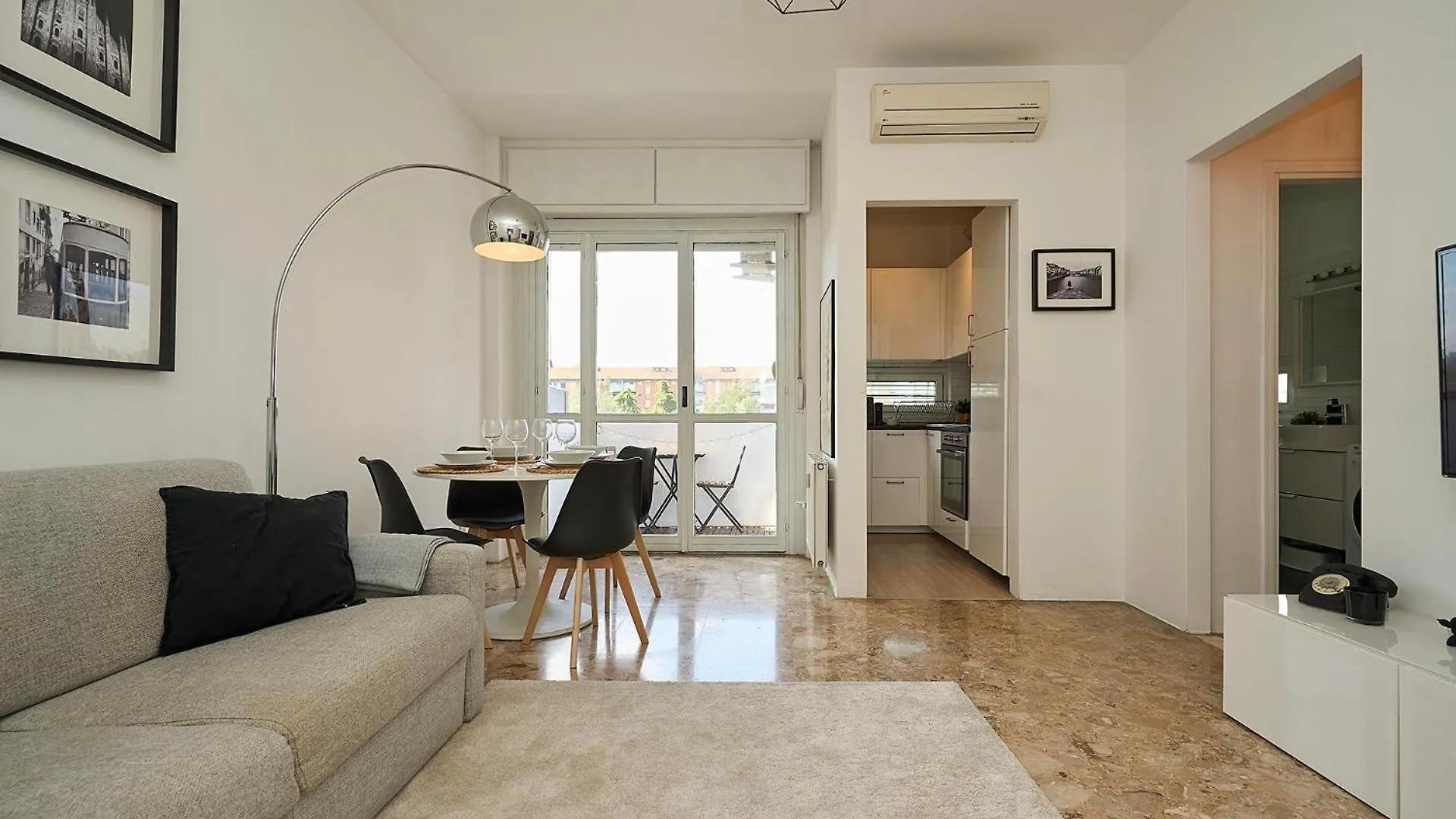 San Siro - Duomo Super Cozy & Close To Subway Milan Apartment